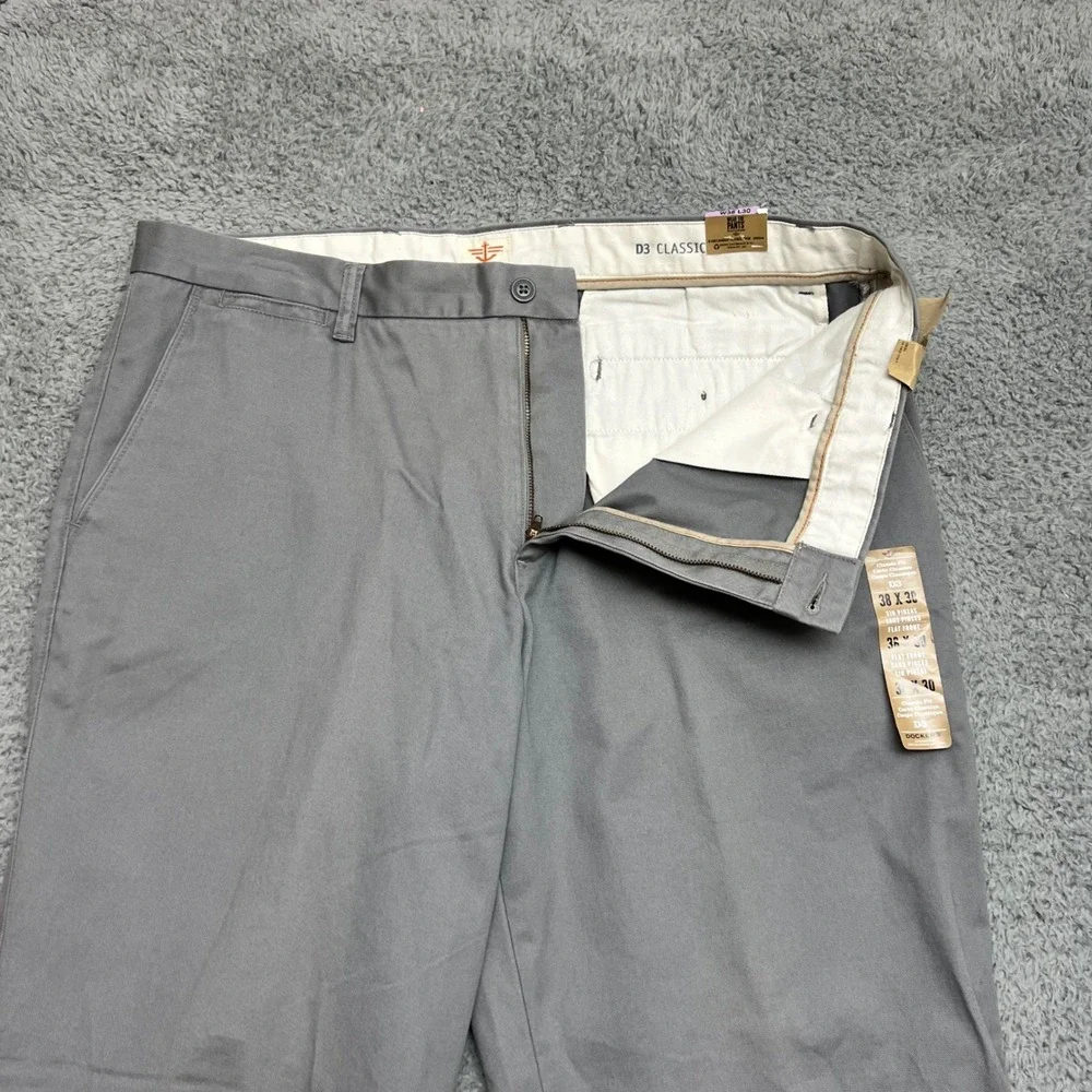 Dockers Saturday Khaki Mens 38x30 Grey New D3 Classic Fit No Wrinkle Chino Pants